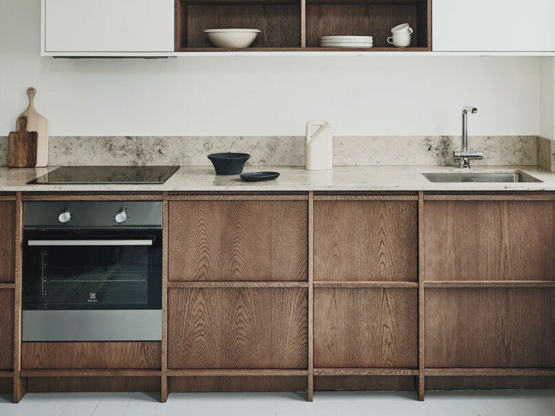 imgi_9_bespoke-modern-kitchen-in-nordic-design1-e1753794134990