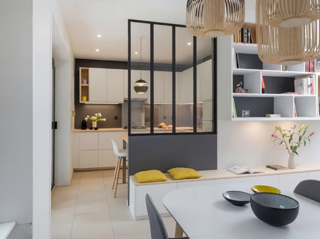 Nordique White Kitchen with Glazed Screen, Canary Wharf